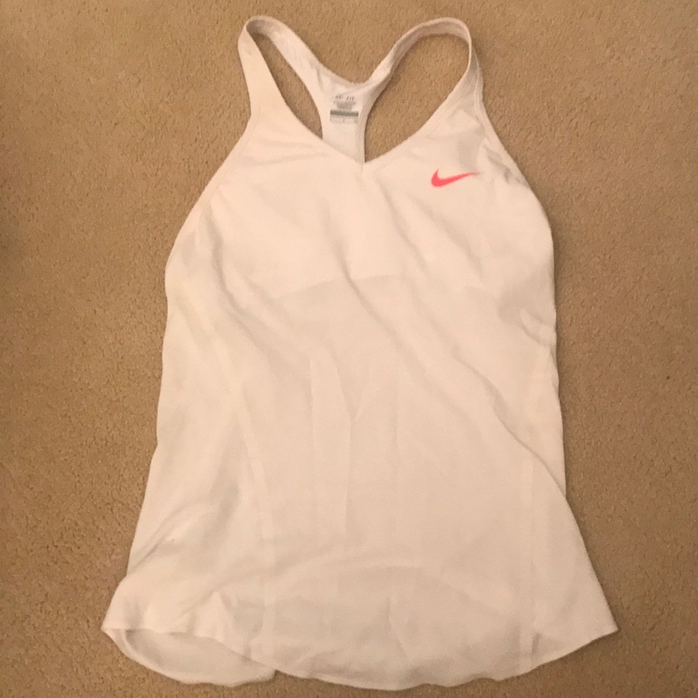Nike fitted tank top